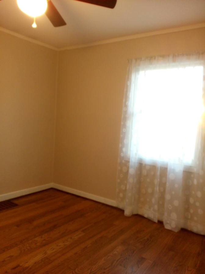 Lisa's room