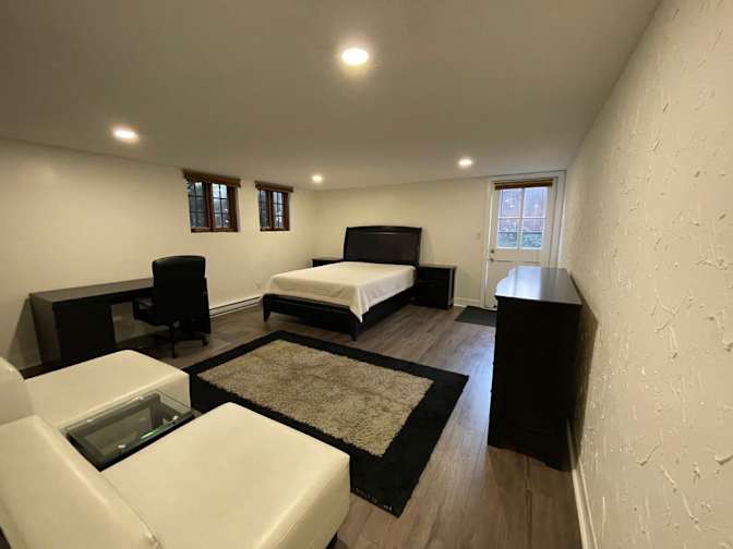 Serge's room