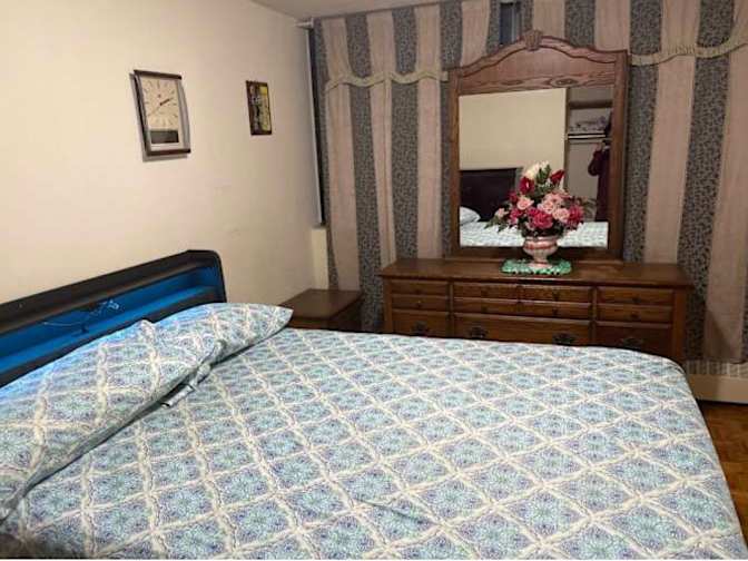 Donald Pinnock's room
