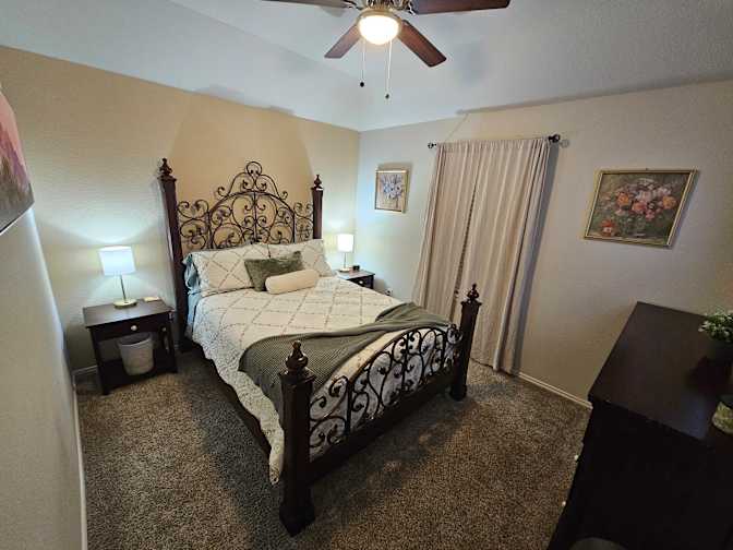Celi G.'s room