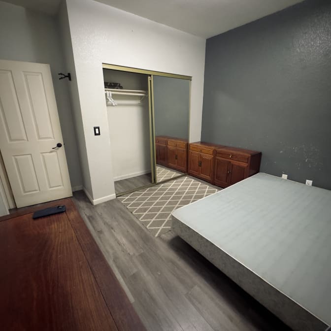 Bill's room