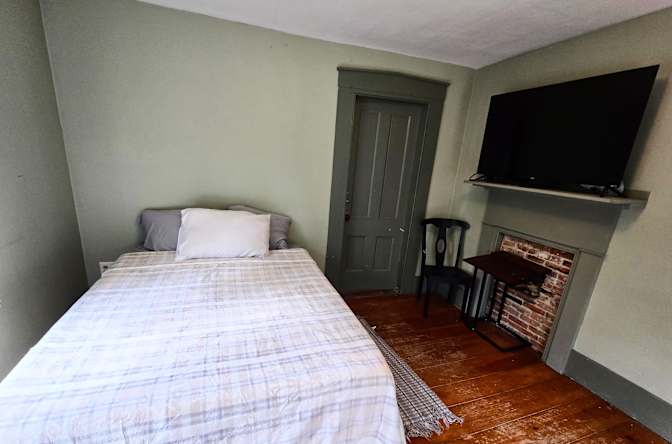 Craig's room