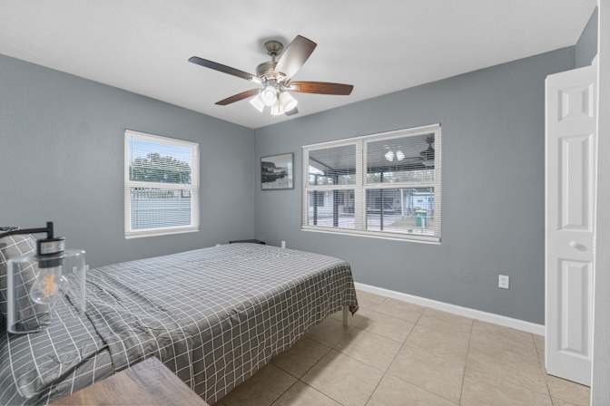 Oscar's room