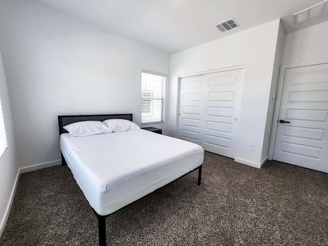 Desmond's room