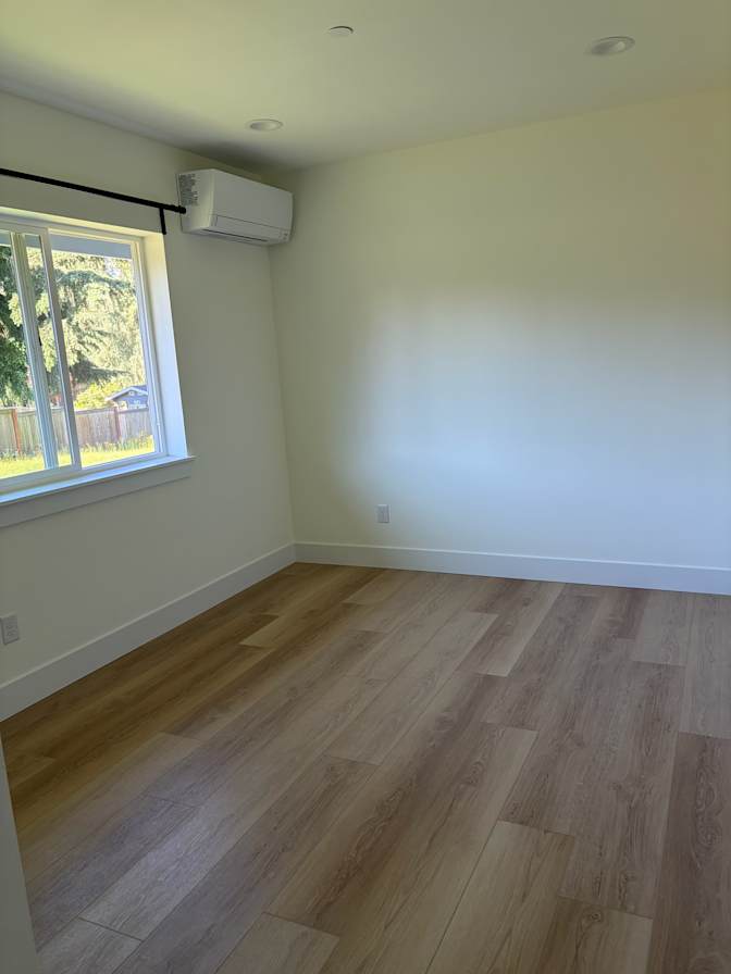 Rona's room
