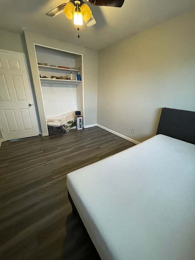 Kalanie's room
