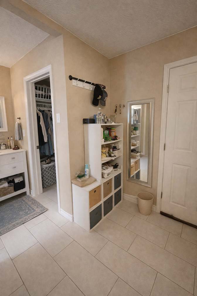 Genji and Pita's room