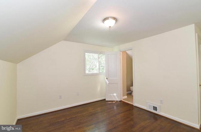 Jessica's room