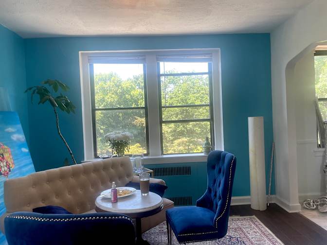 Evelyn's room