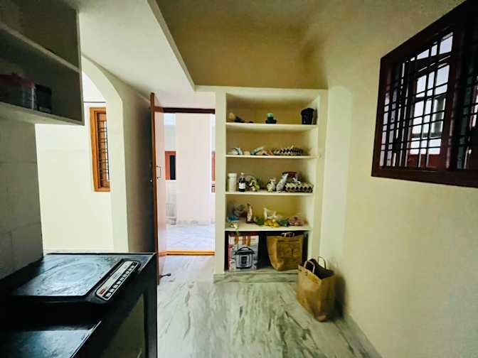 Akshat Ruhal's room