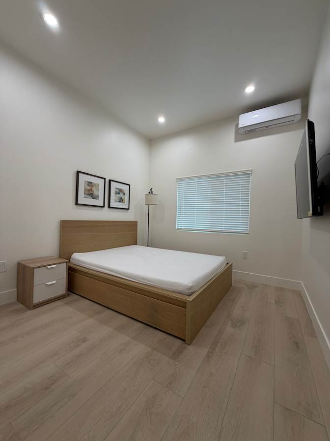 Tim Hoang's room