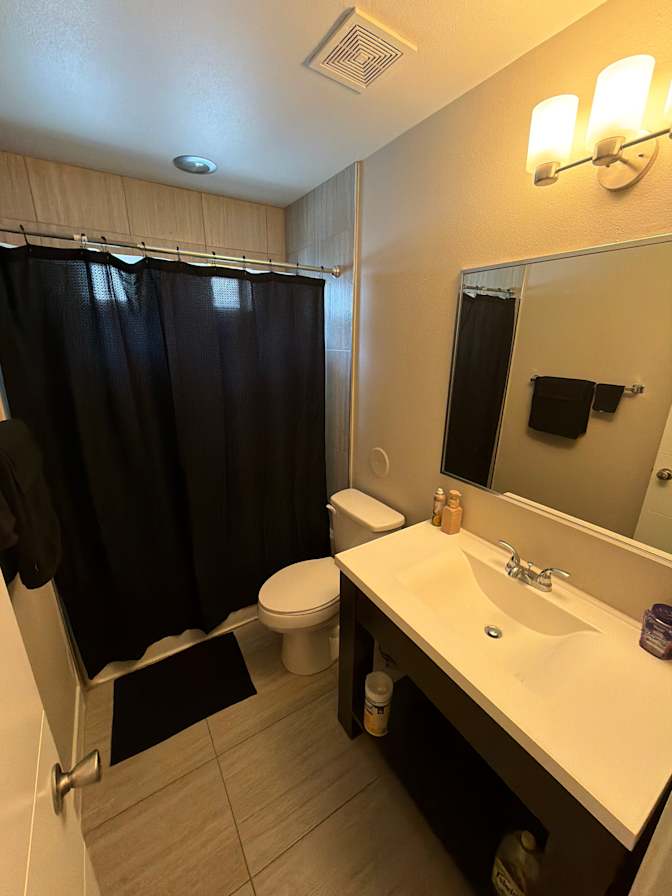 Trayvon Benjamin's room