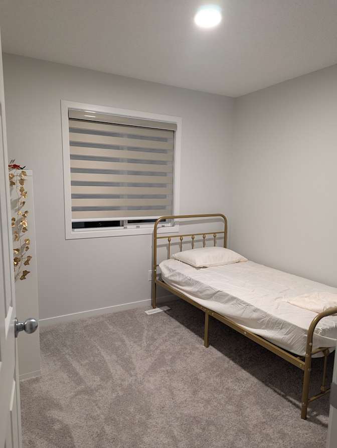 Aisha's room