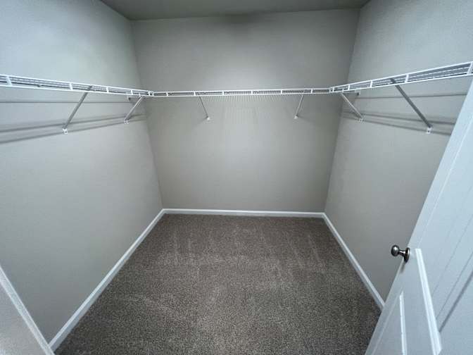 Alcove Rooms's room