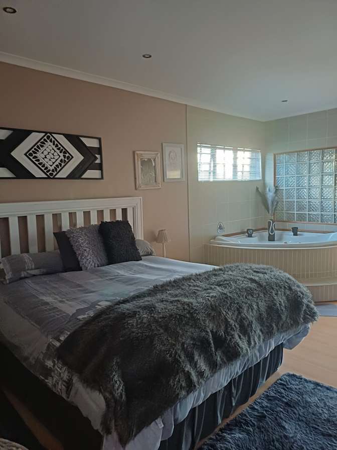 Samantha's room