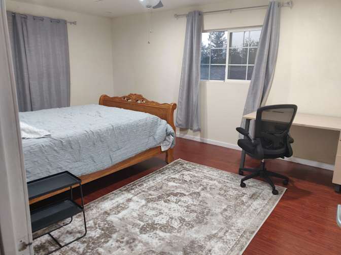 Nd's room