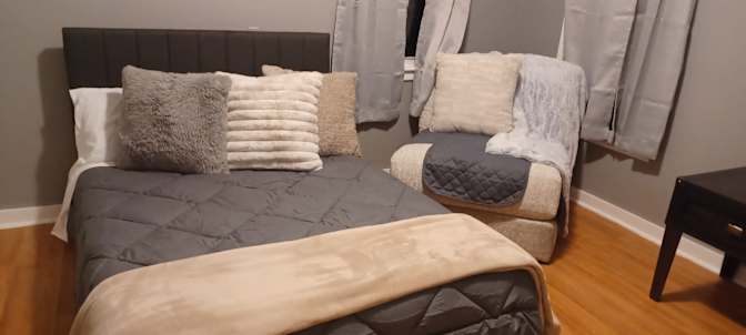 Sahara's room