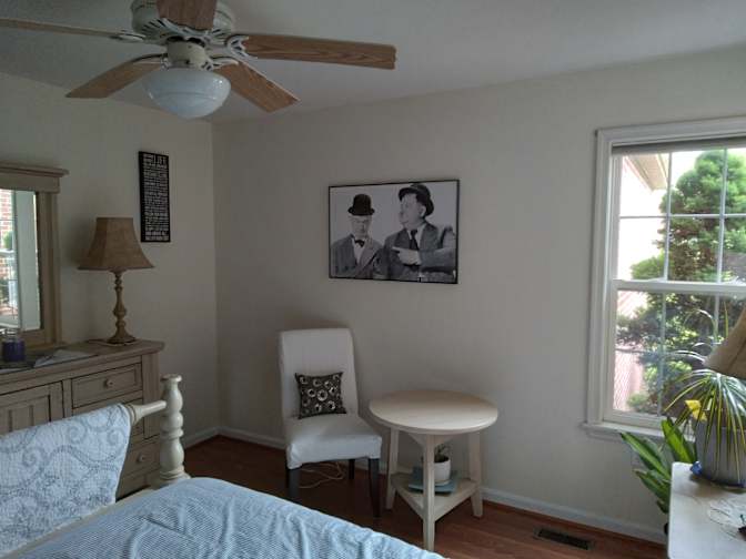 E's room