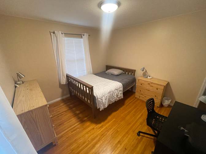 Long's room