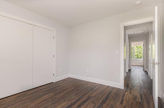 Alcove Rooms's room