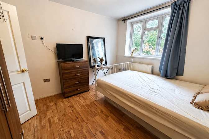 LDS Property Finder's room