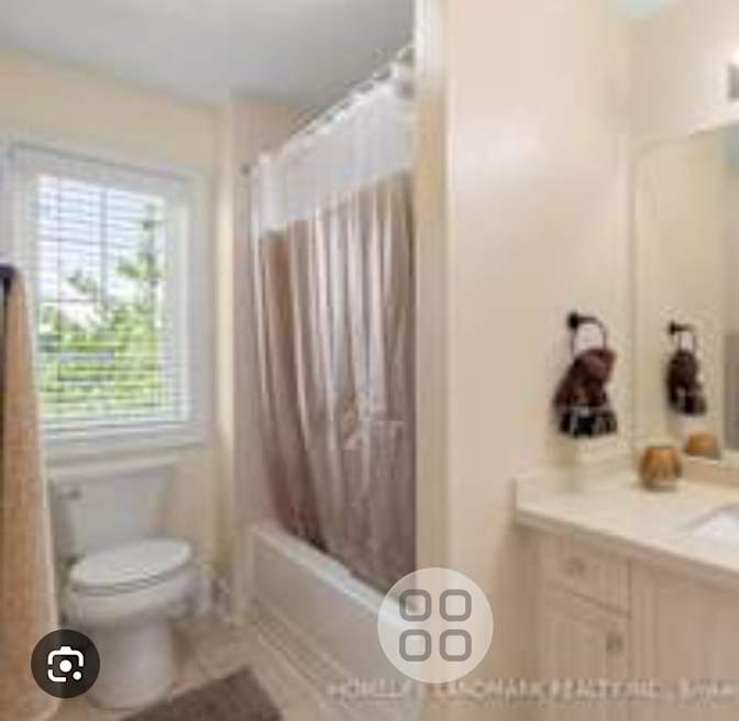 Linda Mail's room