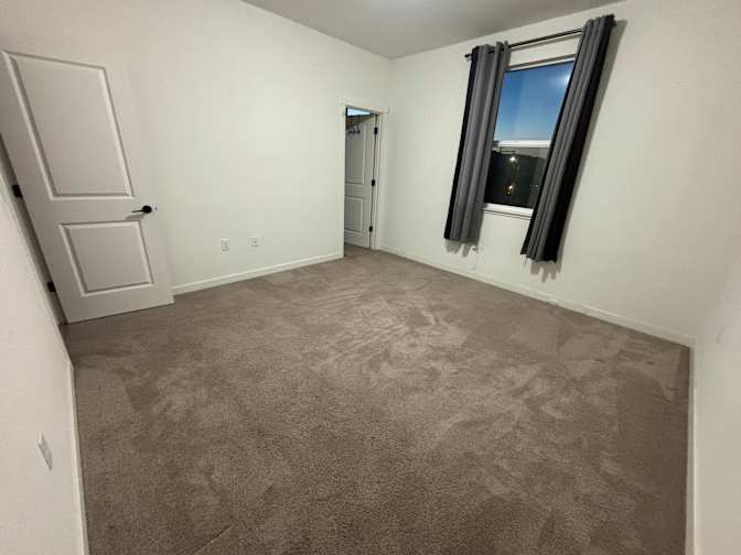 Shaun campos's room