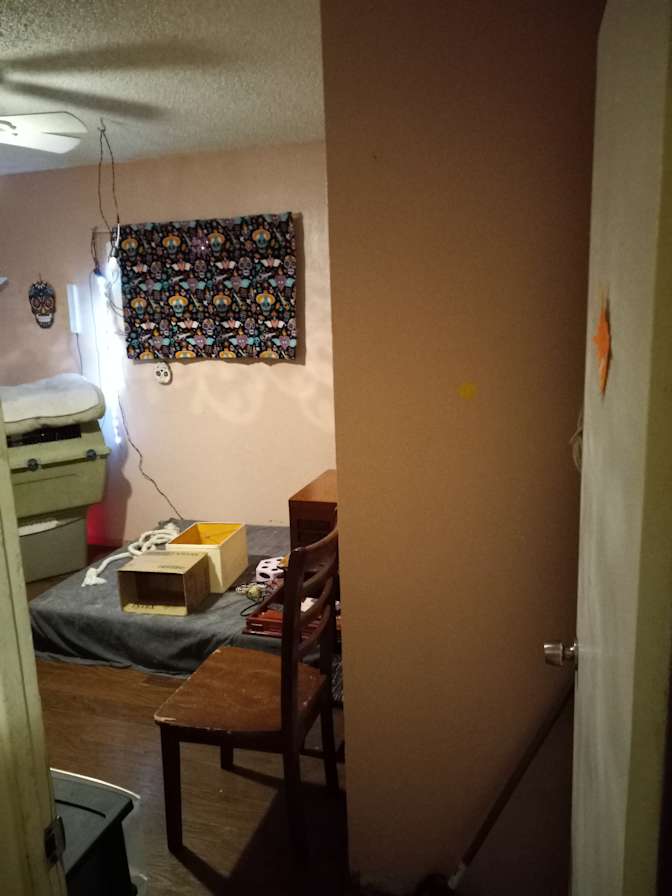 Dallas Chevalier's room