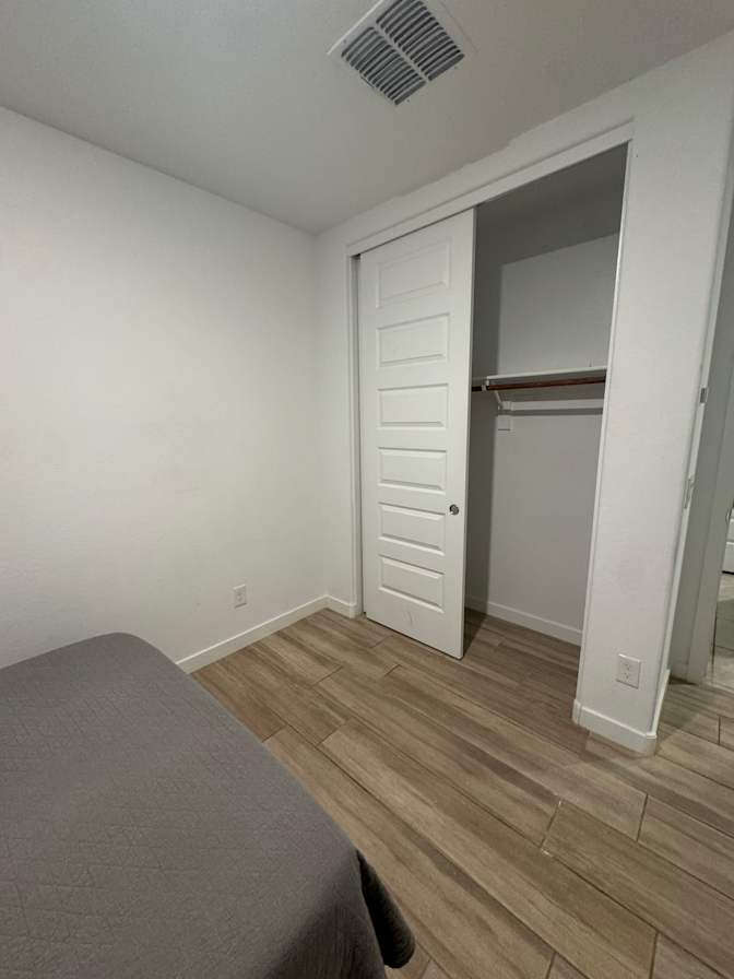Binh's room