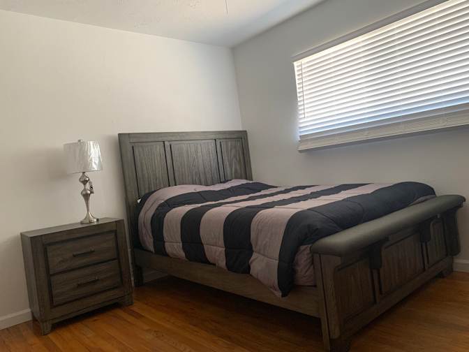 Phouva's room