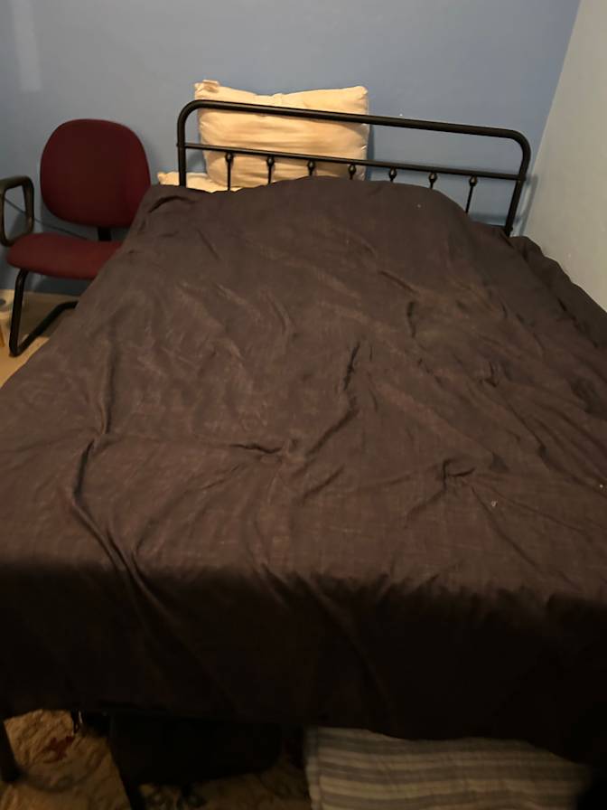 kiyoumarceFaridian's room