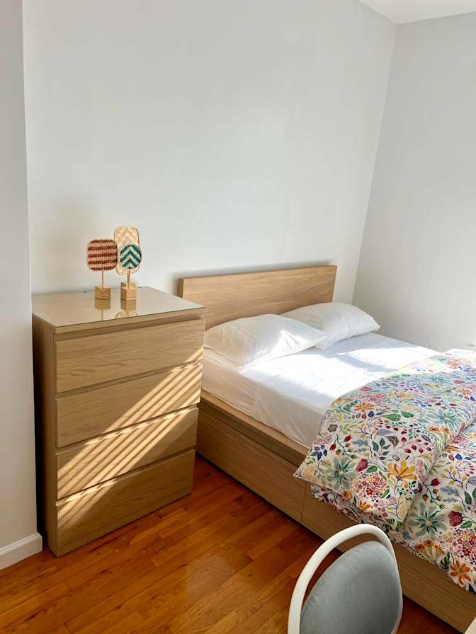 Yvette's room