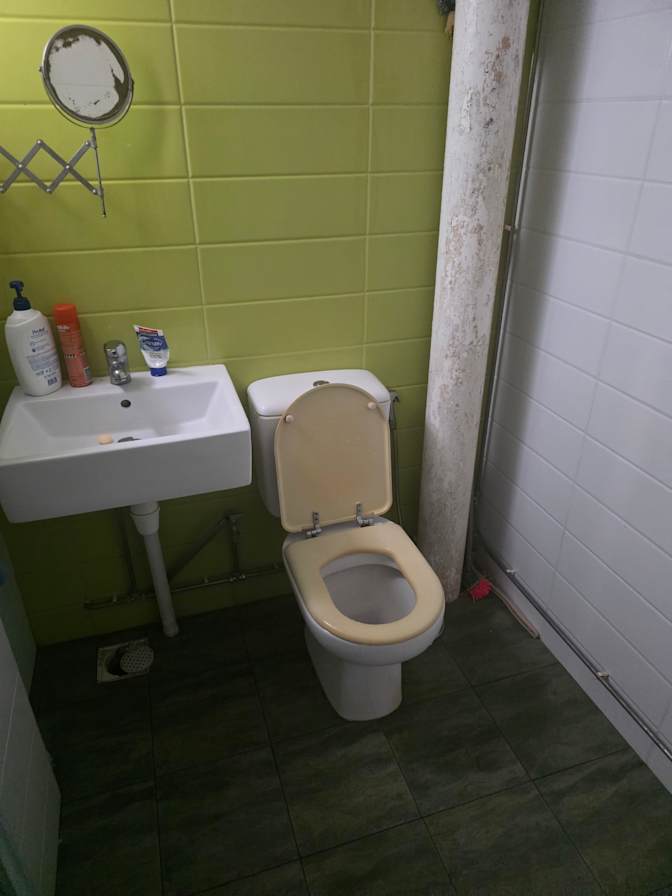 Mukund reddy's room