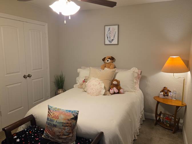 Jennifer's room