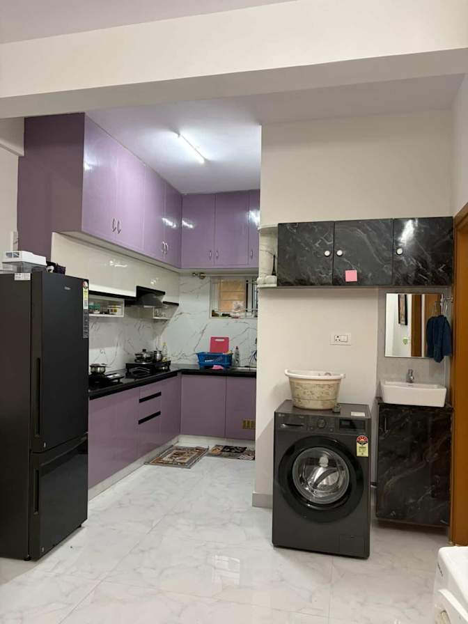 Manoj's room