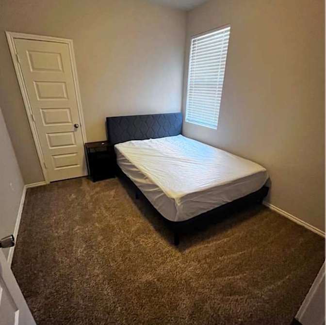 Floyd's room