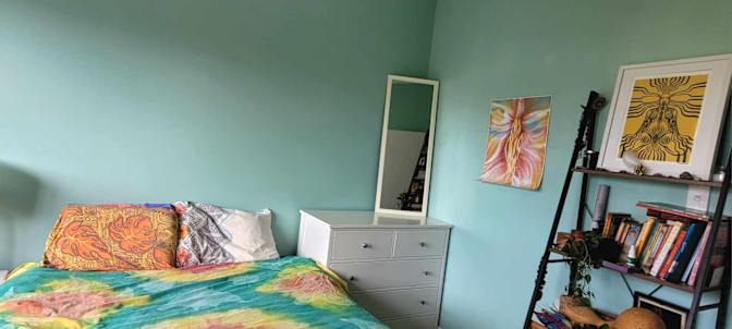 Mathew Bayly's room