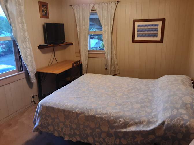 Greg's room