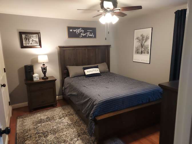 LEEJAY's room
