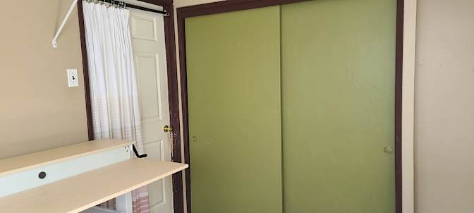 Yasushi's room