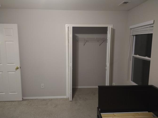 Thomas's room