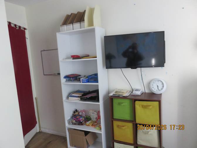 carol's room