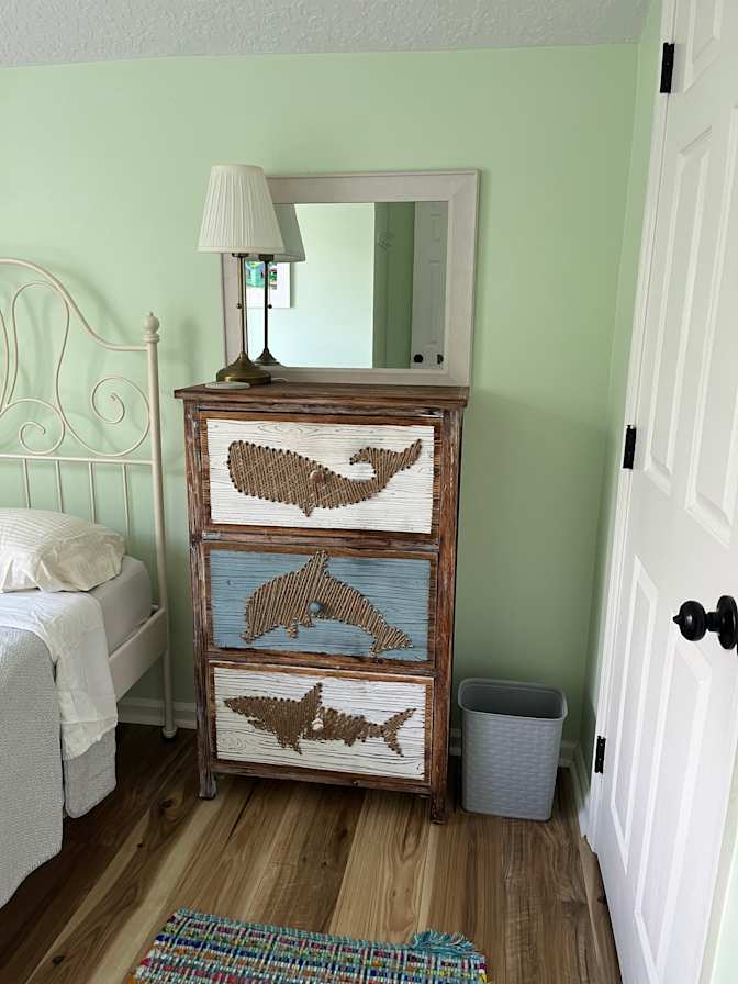 Lin's room
