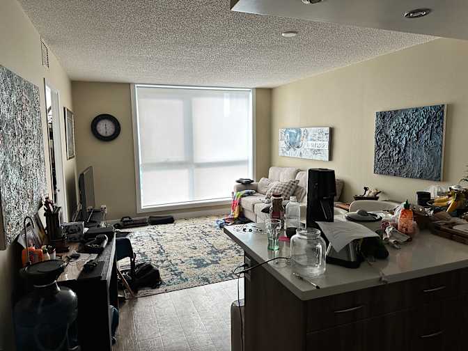Jusep's room