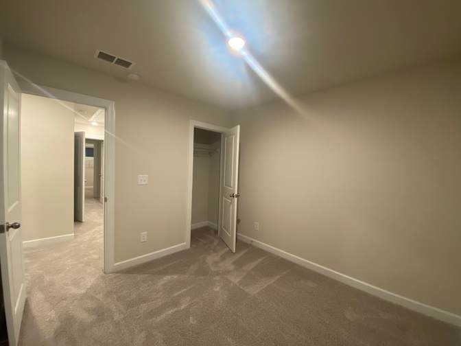 Alcove Rooms's room