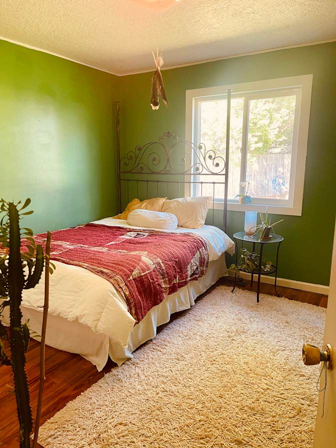Mari's room