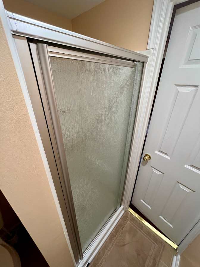 Shola's room