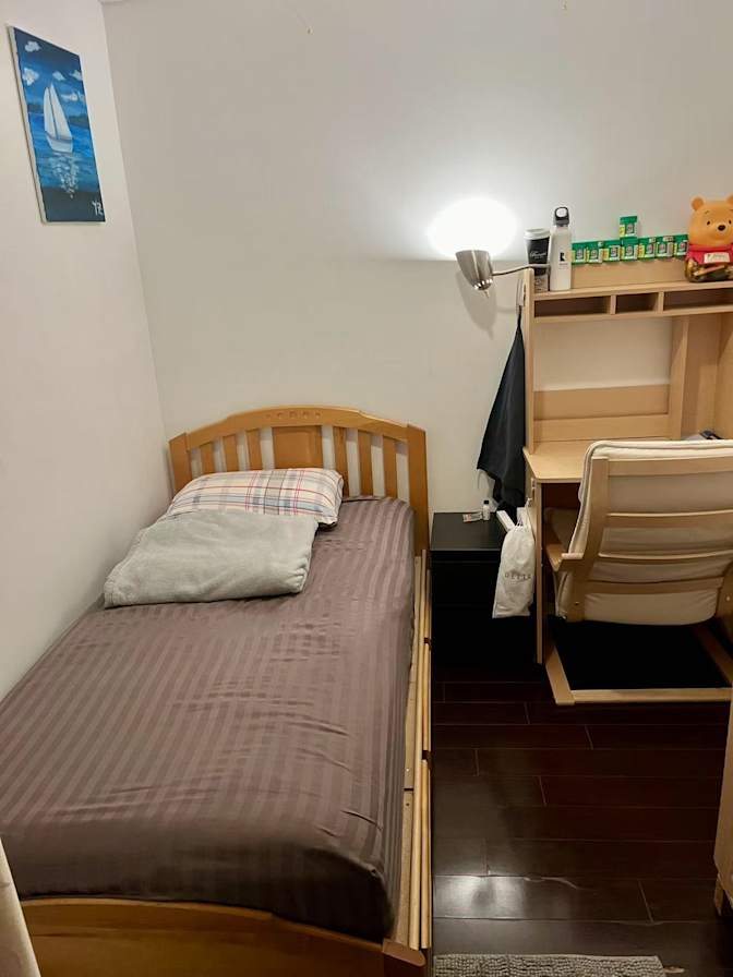 Daniel's room