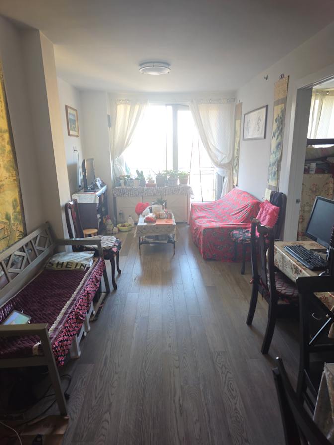 S's room