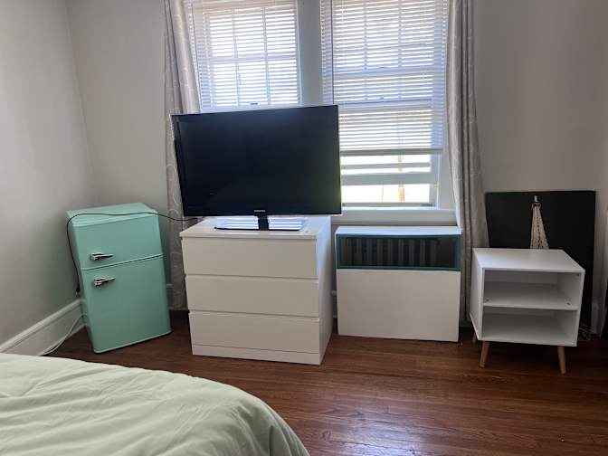 Sol's room